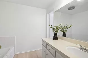 10650 Holman Ave, Los Angeles, CA 90024 - Photo 17