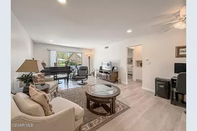 16150 Village 16 Drive, Camarillo, CA 93012 - Photo 5