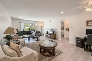 16150 Village 16 Dr, Camarillo, CA 93012 - Photo 5