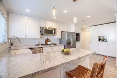 209 Cathy Drive, Thousand Oaks, CA 91320 - Photo 7