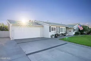 209 Cathy Dr, Thousand Oaks, CA 91320 - Photo 33