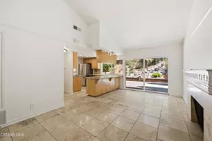 29407 Promontory Pl, Agoura Hills, CA 91301 - Photo 7