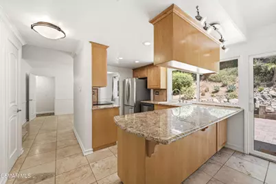 29407 Promontory Place, Agoura Hills, CA 91301 - Photo 9