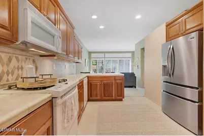 4189 Mountainpark Court, Moorpark, CA 93021 - Photo 13