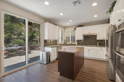 2885 Blazing Star Drive, Thousand Oaks, CA 91362 - Photo 17