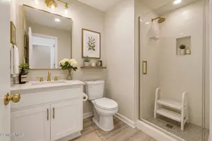 237 Galway Ln, Simi Valley, CA 93065 - Photo 9