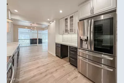 4807 Woodley Avenue #207, Encino, CA 91436 - Photo 17