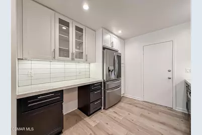 4807 Woodley Avenue #207, Encino, CA 91436 - Photo 15