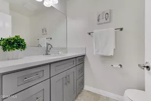 26378 W Plata Ln, Calabasas, CA 91302 - Photo 11