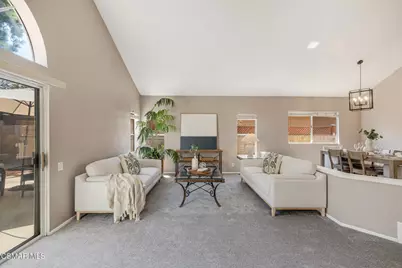 12154 Cherry Grove Street, Moorpark, CA 93021 - Photo 9