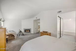 12154 Cherry Grove St, Moorpark, CA 93021 - Photo 25