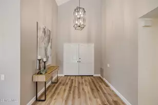 12154 Cherry Grove St, Moorpark, CA 93021 - Photo 11