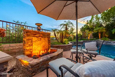 5068 Shady Trail Street, Simi Valley, CA 93063 - Photo 15