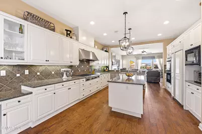 5068 Shady Trail Street, Simi Valley, CA 93063 - Photo 47