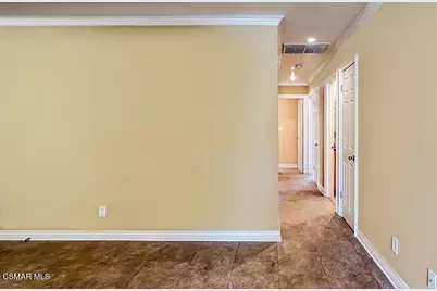 6501 Vanalden Avenue #6, Reseda, CA 91335 - Photo 15