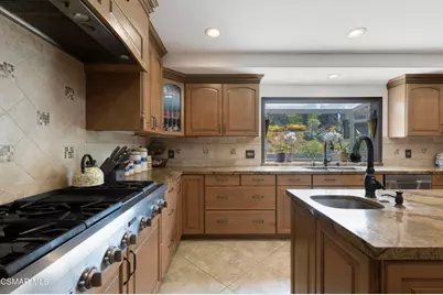 1450 Calle Avellano, Thousand Oaks, CA 91360 - Photo 9