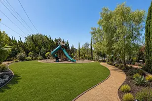 1450 Calle Avellano, Thousand Oaks, CA 91360 - Photo 37