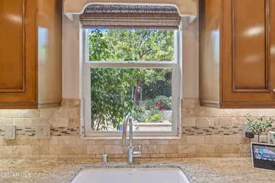 13233 Bent Grass Place, Moorpark, CA 93021 - Photo 27