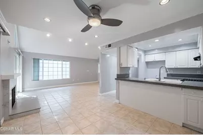 30730 Davey Jones Drive, Agoura Hills, CA 91301 - Photo 17