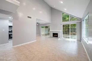 30730 Davey Jones Dr, Agoura Hills, CA 91301 - Photo 11
