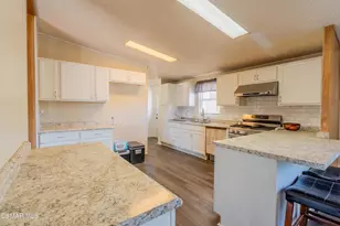 [Address not provided], Tehachapi, CA 93561 - Photo 15