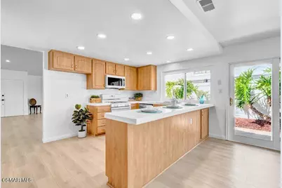 3861 Coronado Circle, Newbury Park, CA 91320 - Photo 13