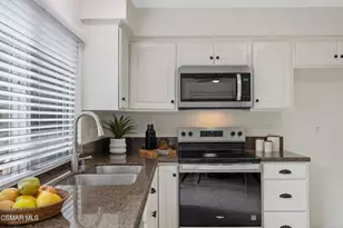 2664 La Paloma Cir, Thousand Oaks, CA 91360 - Photo 11