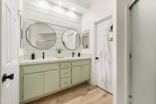 11523 Treeview Ct, Moorpark, CA 93021 - Photo 23