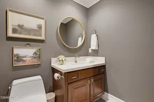 1021 Lynnmere Dr, Thousand Oaks, CA 91360 - Photo 27