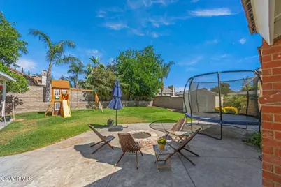 2690 Deerwood Avenue, Simi Valley, CA 93065 - Photo 21