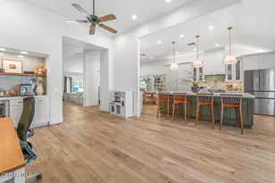 2690 Deerwood Ave, Simi Valley, CA 93065 - Photo 9