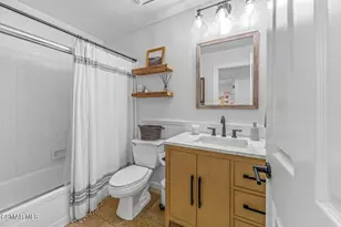 2690 Deerwood Ave, Simi Valley, CA 93065 - Photo 11