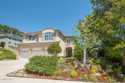 850 Ellesmere Way, Oak Park, CA 91377 - Photo 3