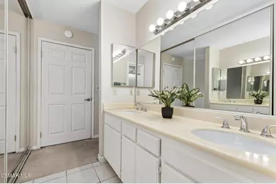 1806 Rory Lane #6, Simi Valley, CA 93063 - Photo 33