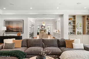 29475 Malibu View Ct, Agoura Hills, CA 91301 - Photo 9