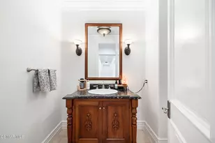 29475 Malibu View Ct, Agoura Hills, CA 91301 - Photo 17