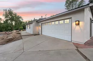 10869 Farralone Ave, Chatsworth, CA 91311 - Photo 3