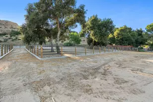 10869 Farralone Ave, Chatsworth, CA 91311 - Photo 15