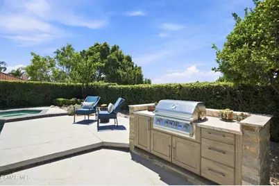 5500 Liverpool Court, Oak Park, CA 91377 - Photo 41
