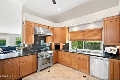 5500 Liverpool Court, Oak Park, CA 91377 - Photo 11