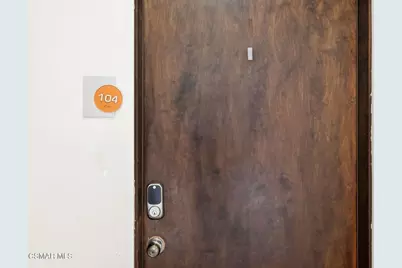 5016 Bakman Avenue #104, North Hollywood, CA 91601 - Photo 7