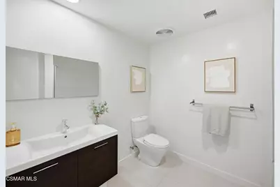 5016 Bakman Avenue #104, North Hollywood, CA 91601 - Photo 29