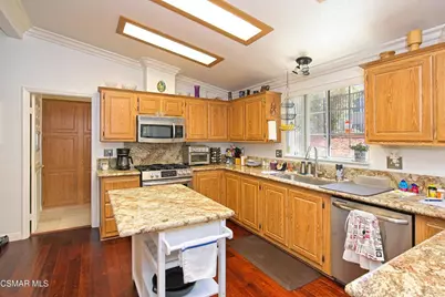 193 Little John Lane, Westlake Village, CA 91361 - Photo 9