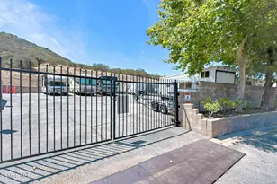 193 Little John Ln, Westlake Village, CA 91361 - Photo 45