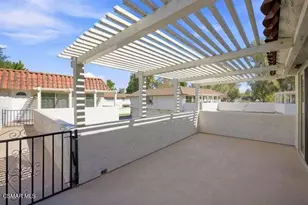 1218 Landsburn Cir, Westlake Village, CA 91361 - Photo 5