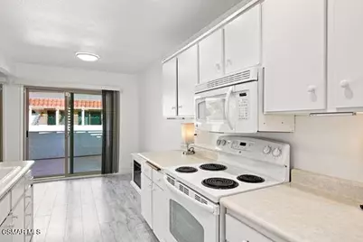 1218 Landsburn Circle, Westlake Village, CA 91361 - Photo 9
