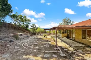 2167 Stoneman St, Simi Valley, CA 93065 - Photo 11