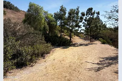 2167 Stoneman Street, Simi Valley, CA 93065 - Photo 47