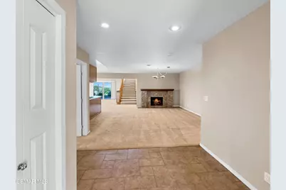 2161 Stoneman Street, Simi Valley, CA 93065 - Photo 33