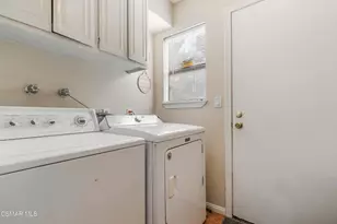 652 Stonebrook St, Simi Valley, CA 93065 - Photo 23